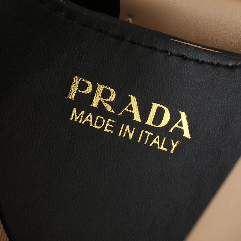 Stylish Prada Bucket Bags 87251