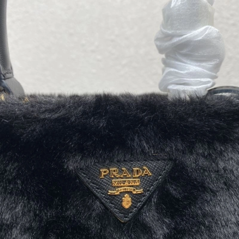 Prada Bucket Bags Reliable 75192