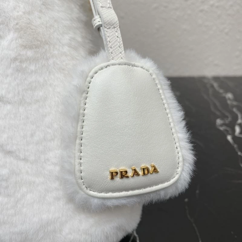 Snug Prada Bucket Bags 75196