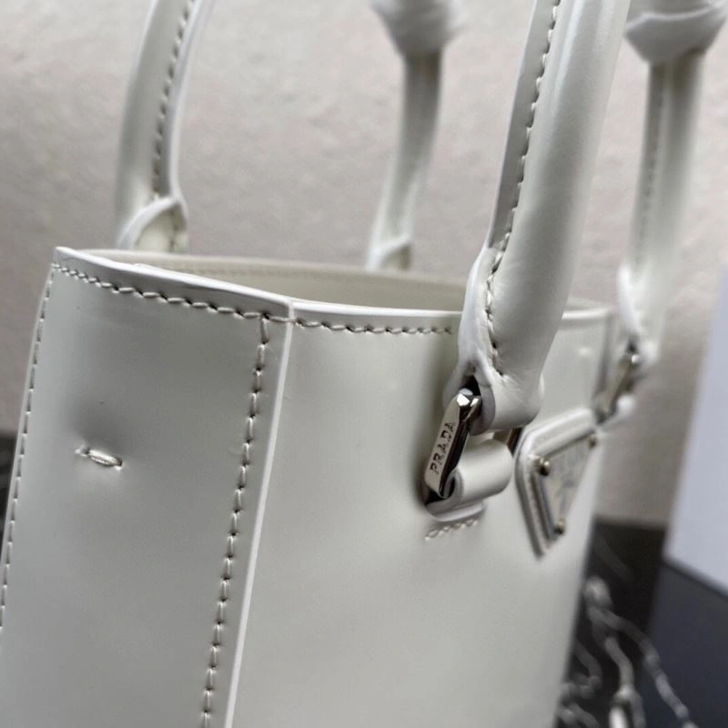 Prada Bucket Bags Trendsetting 60818