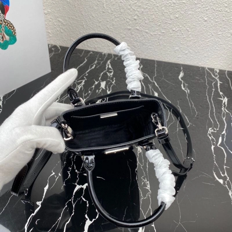 Prada Bucket Bags Neat 60824