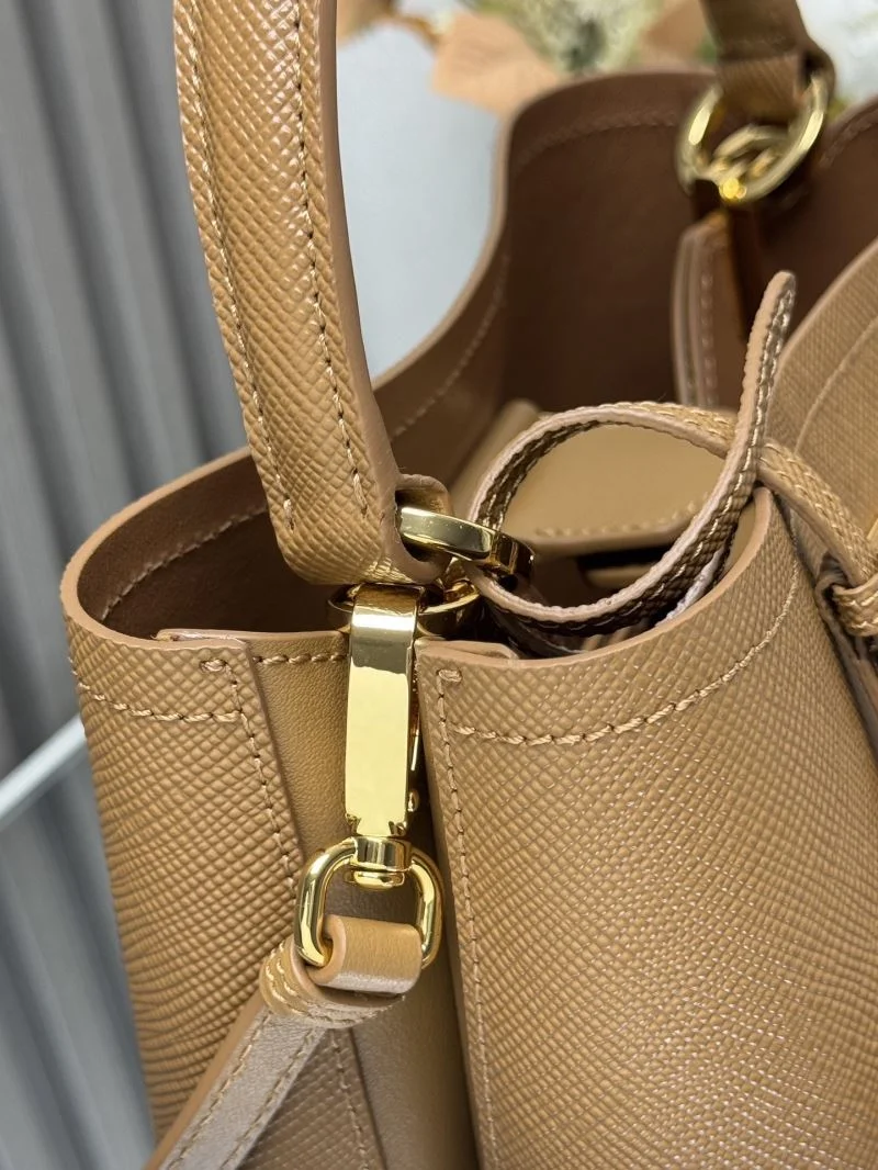 Prada Bucket Bags Neat 45211