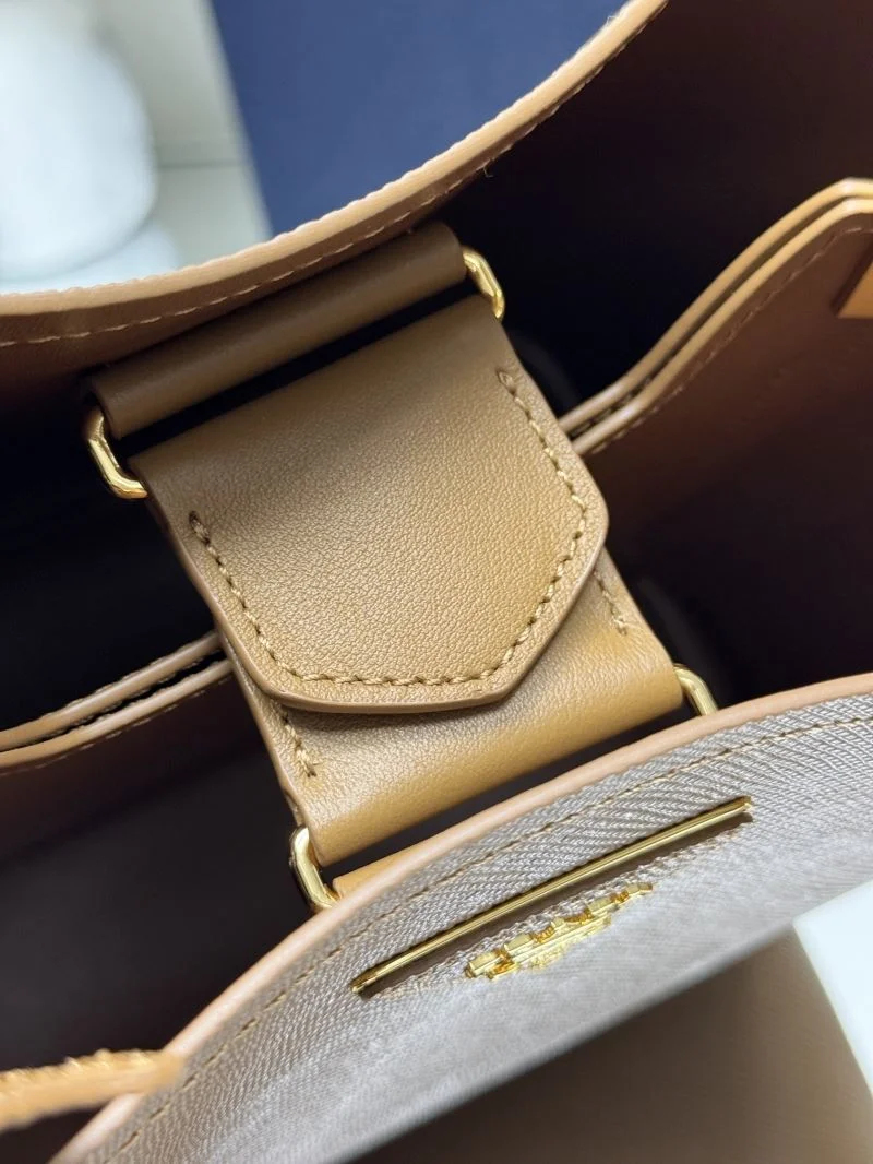 Prada Bucket Bags Neat 45211