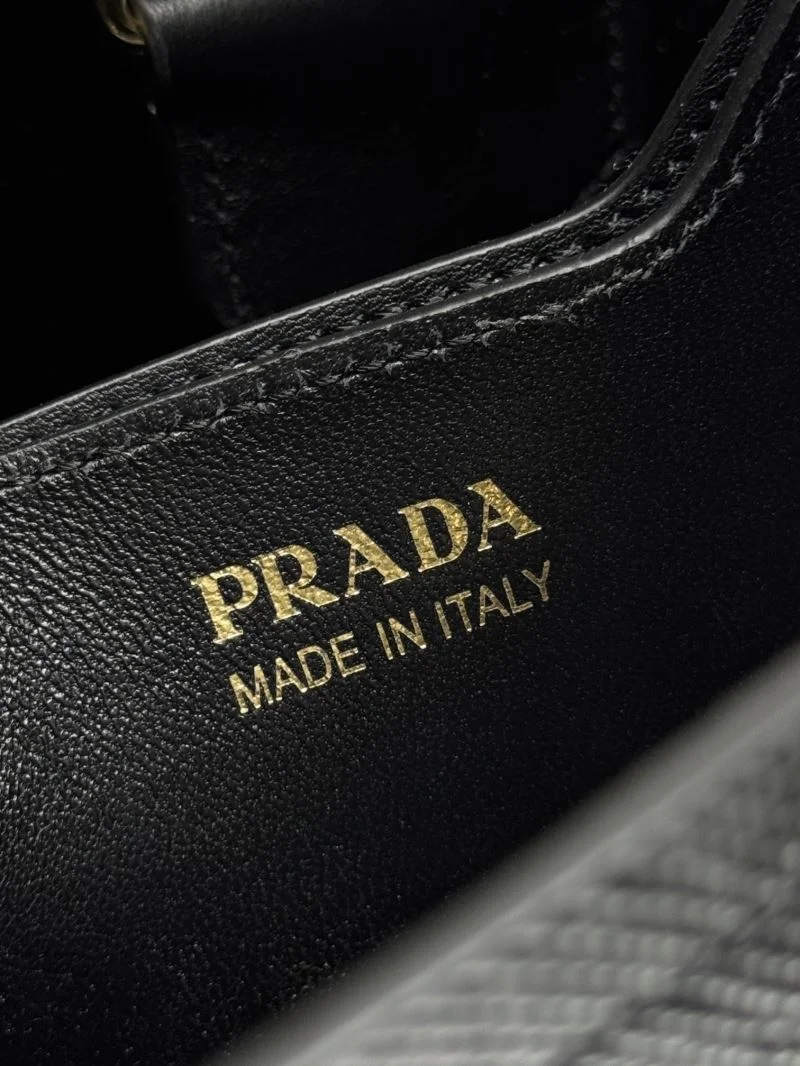 SmoothTexture Prada Bucket Bags 45205