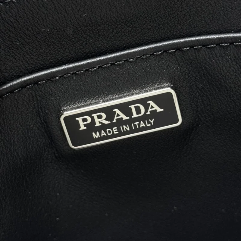 Prada Bucket Bags TimelessDesign 45203