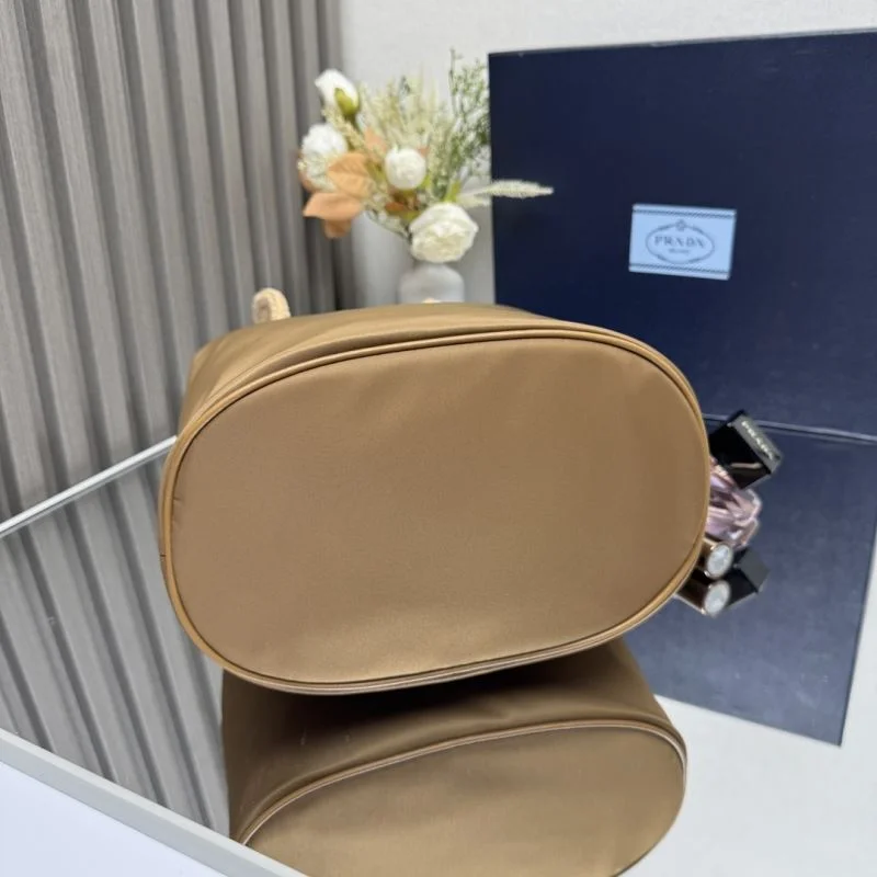 Prada Bucket Bags Neat 45199
