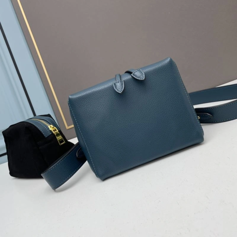Prada Bucket Bags Affordable 83121
