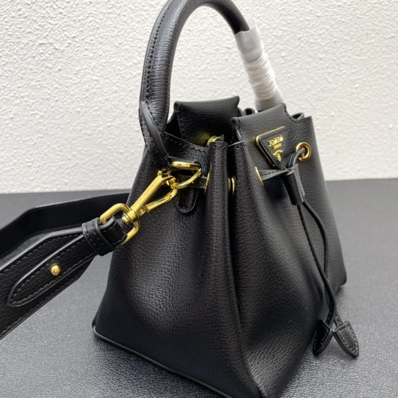 Prada Bucket Bags Comfortable 83120
