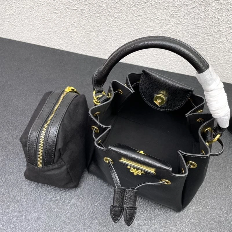 Prada Bucket Bags Comfortable 83120