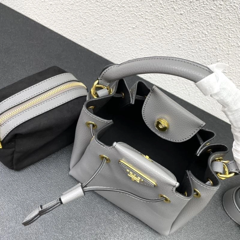 Prada Bucket Bags Stretchable 83208