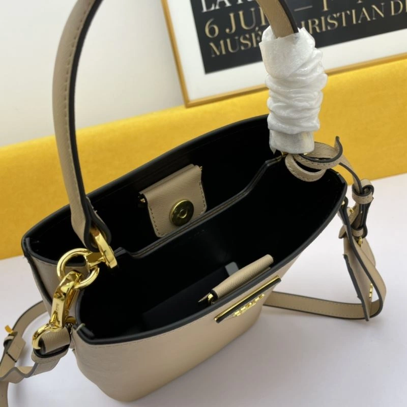 Durable Prada Bucket Bags 83146