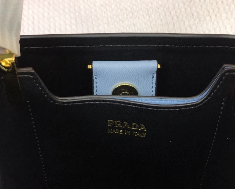 Stretchable Prada Bucket Bags 83100