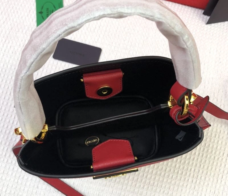 Prada Bucket Bags Cozy 83092