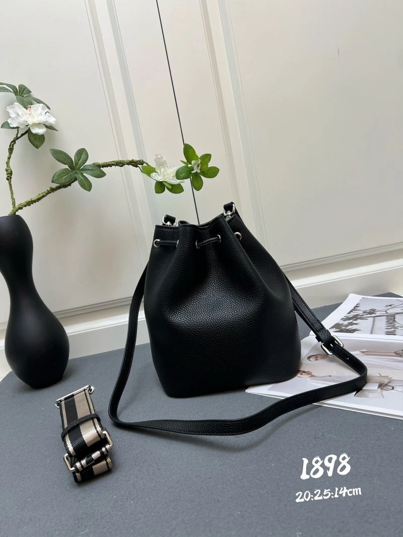 Prada Bucket Bags Comfortable 83104