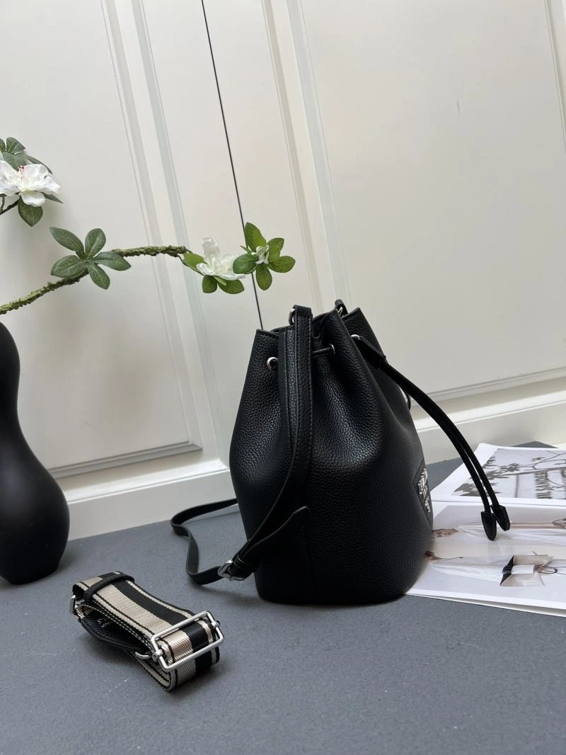 Prada Bucket Bags Comfortable 83104