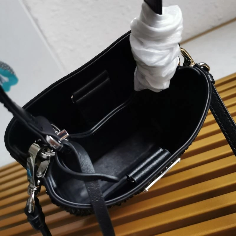 Resilient Prada Bucket Bags 74946