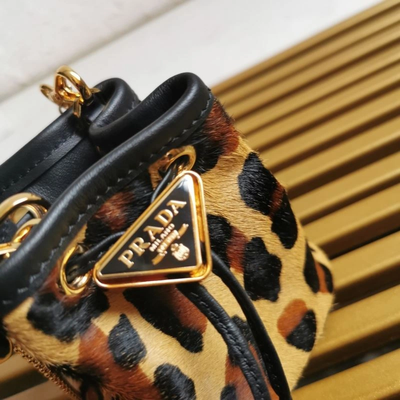 Prada Bucket Bags Tailored 60681