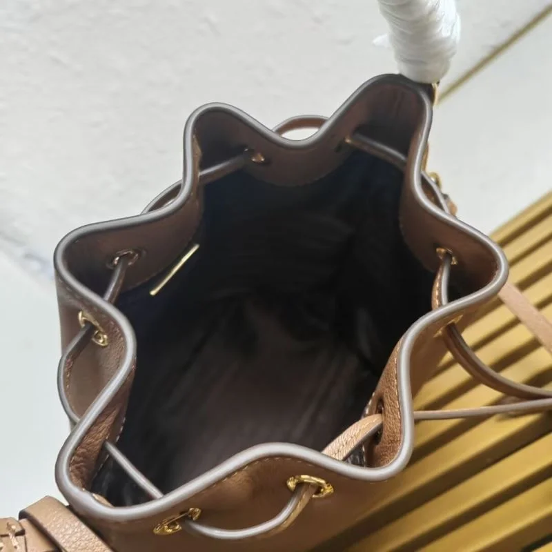 Durable Prada Bucket Bags 45059