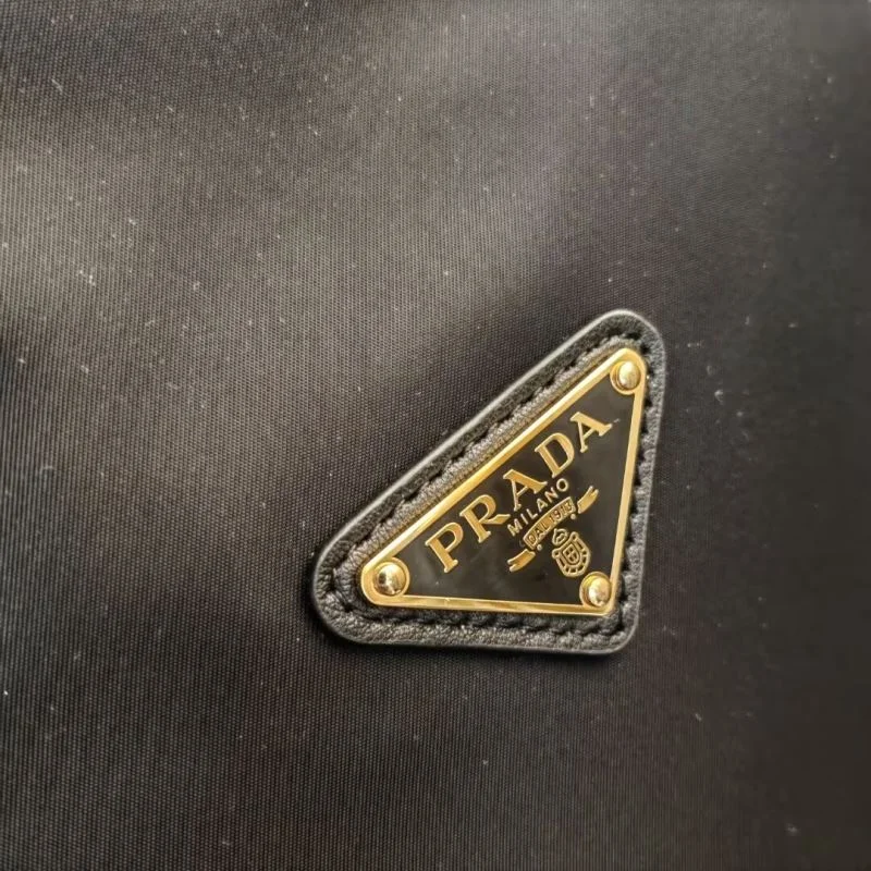 Prada Bucket Bags Fashionable 45056