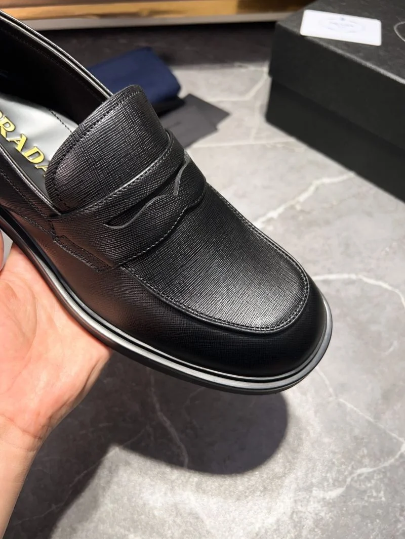 Prada Business Shoes MultiPurpose 35733