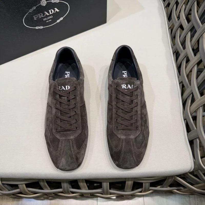 Prada Business Shoes Sporty 35729
