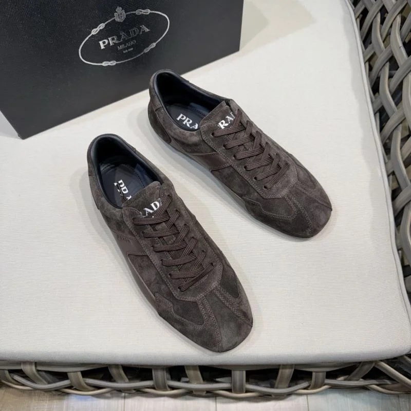 Prada Business Shoes Sporty 35729