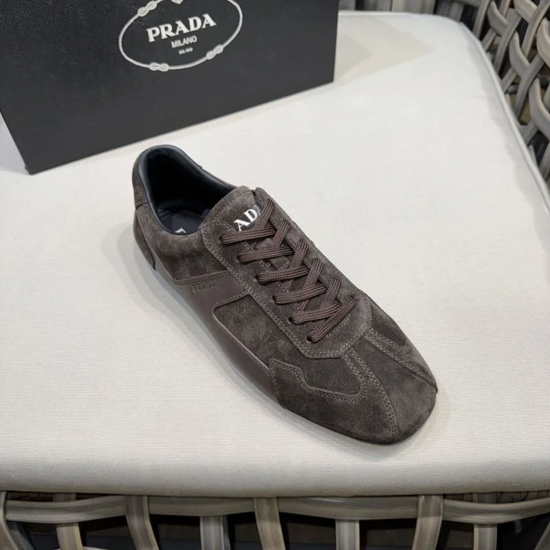 Prada Business Shoes Sporty 35729