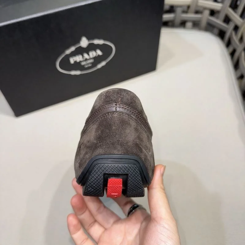 Prada Business Shoes Sporty 35729