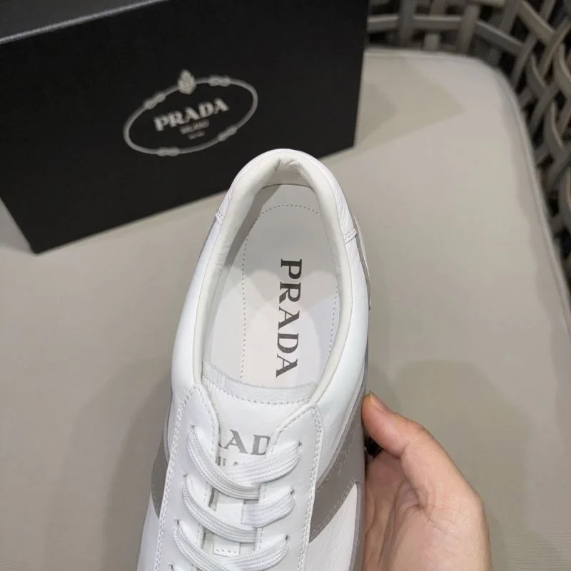 Prada Business Shoes Durable 35735