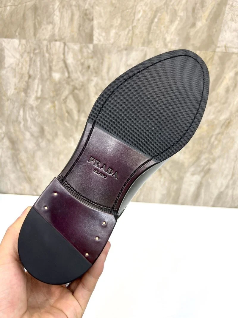 Prada Business Shoes Stylish 35708