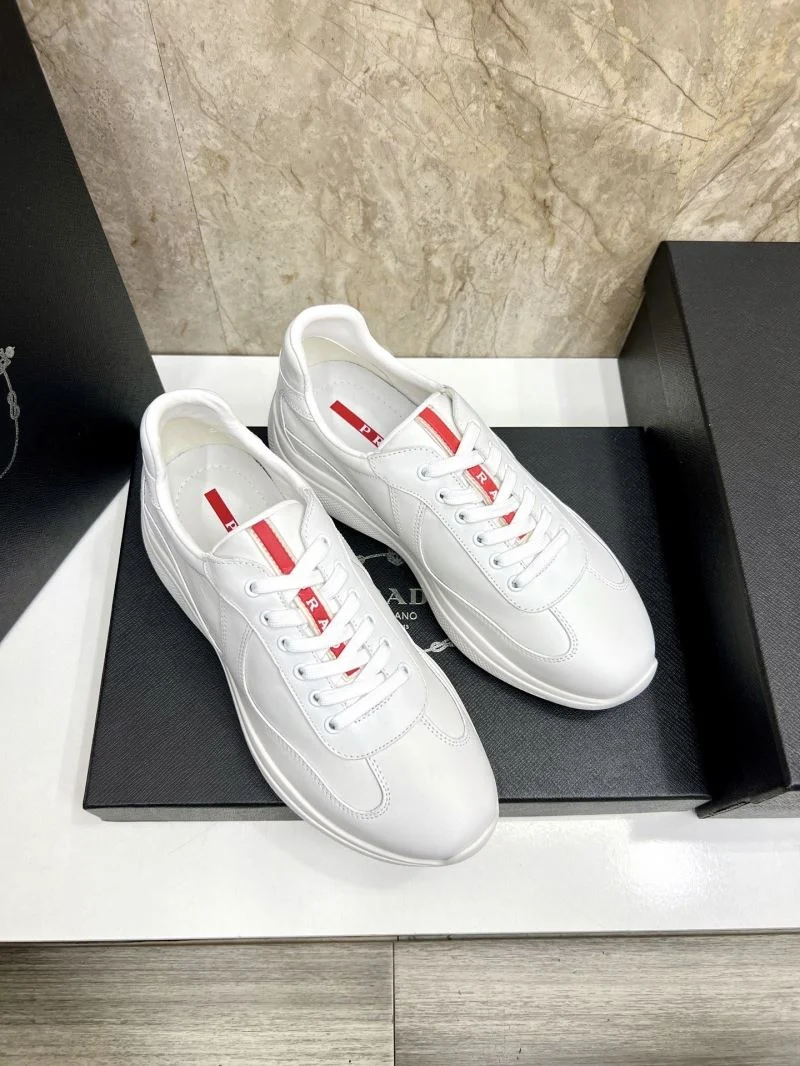Supportive Prada Business Shoes 35700