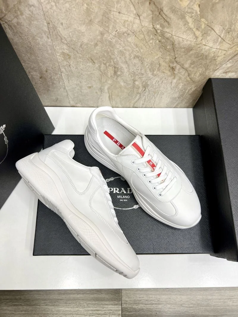 Supportive Prada Business Shoes 35700