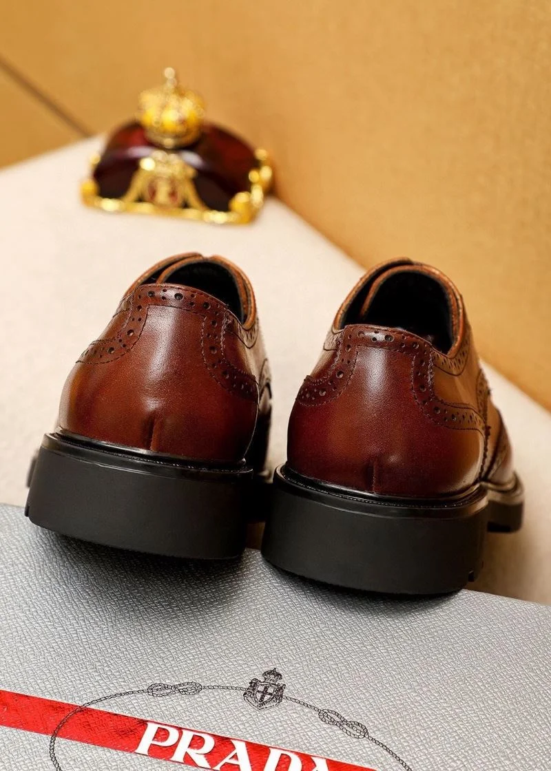 Prada Business Shoes TimelessDesign 35697