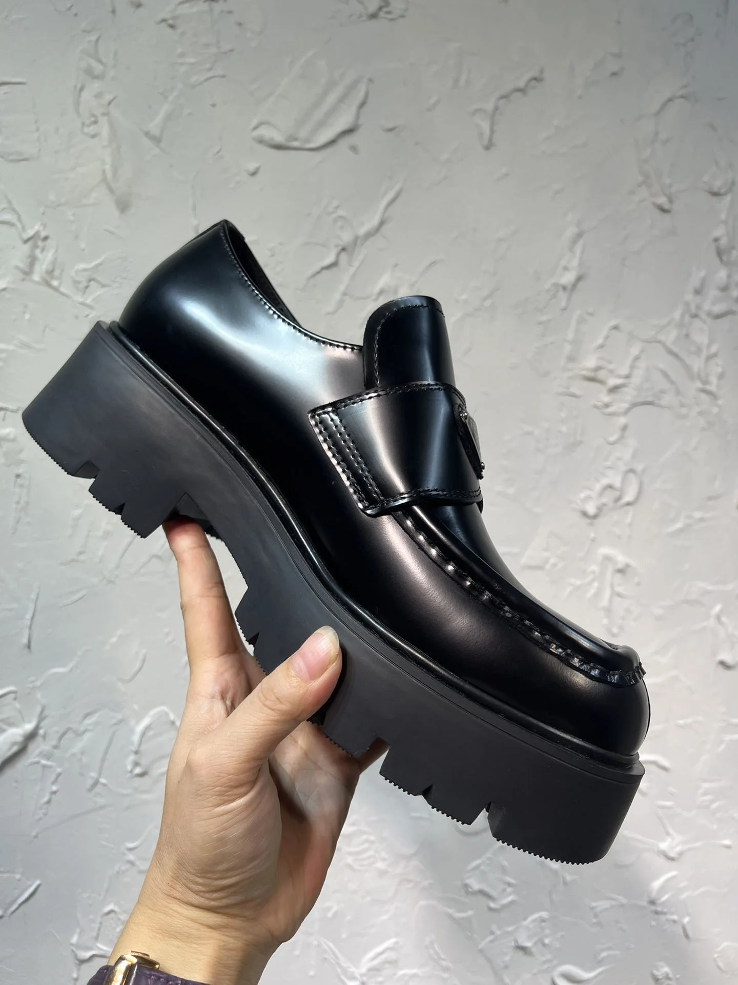 Prada Business Shoes Snug 34273