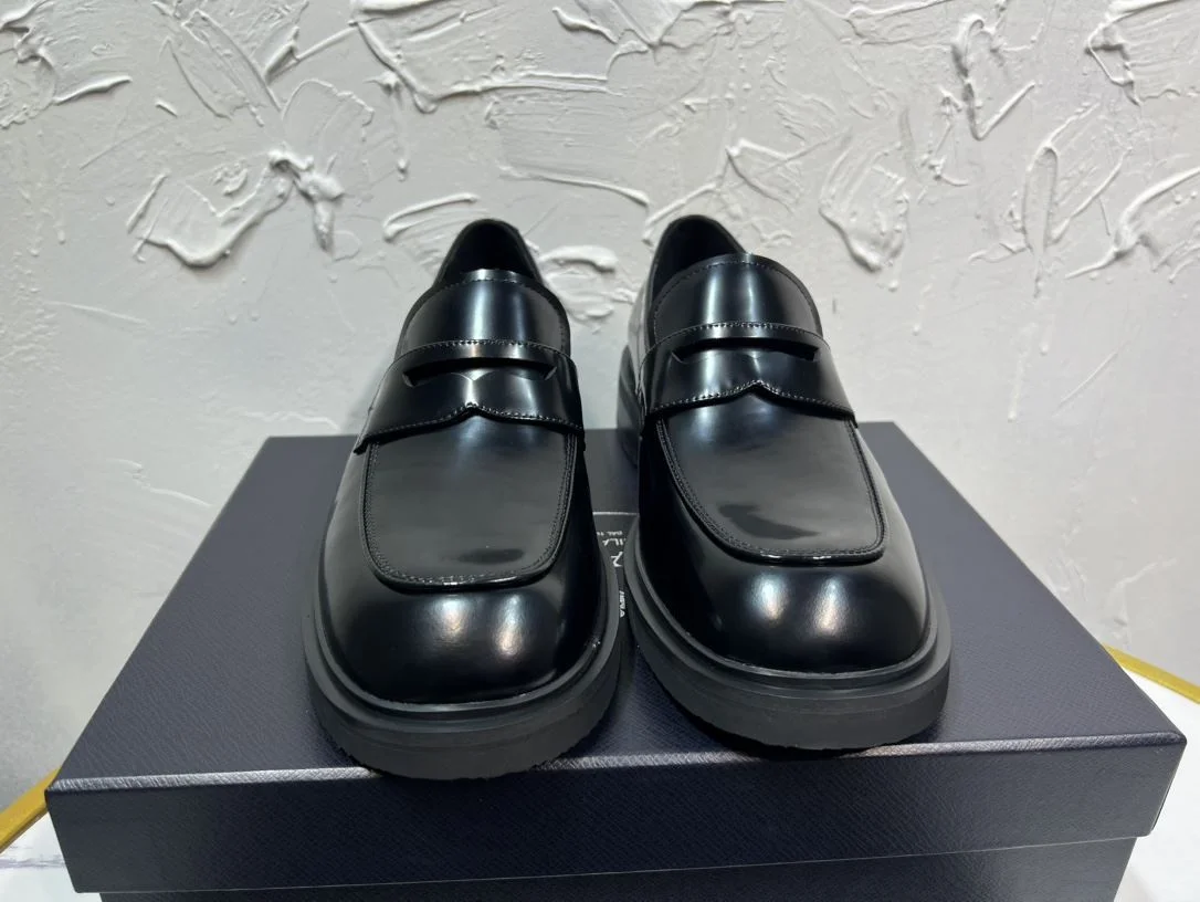 Prada Business Shoes Neat 34262
