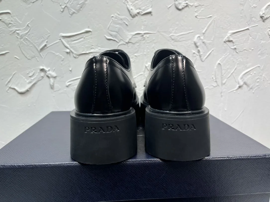 Compact Prada Business Shoes 34267