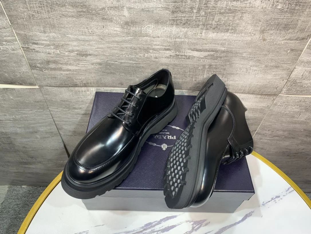 Prada Business Shoes Sustainable 34266