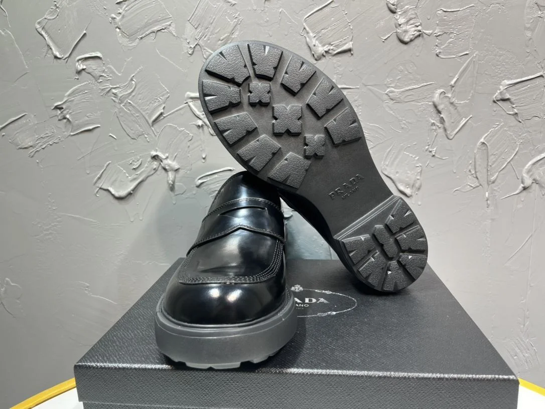 HighPerformance Prada Business Shoes 34252