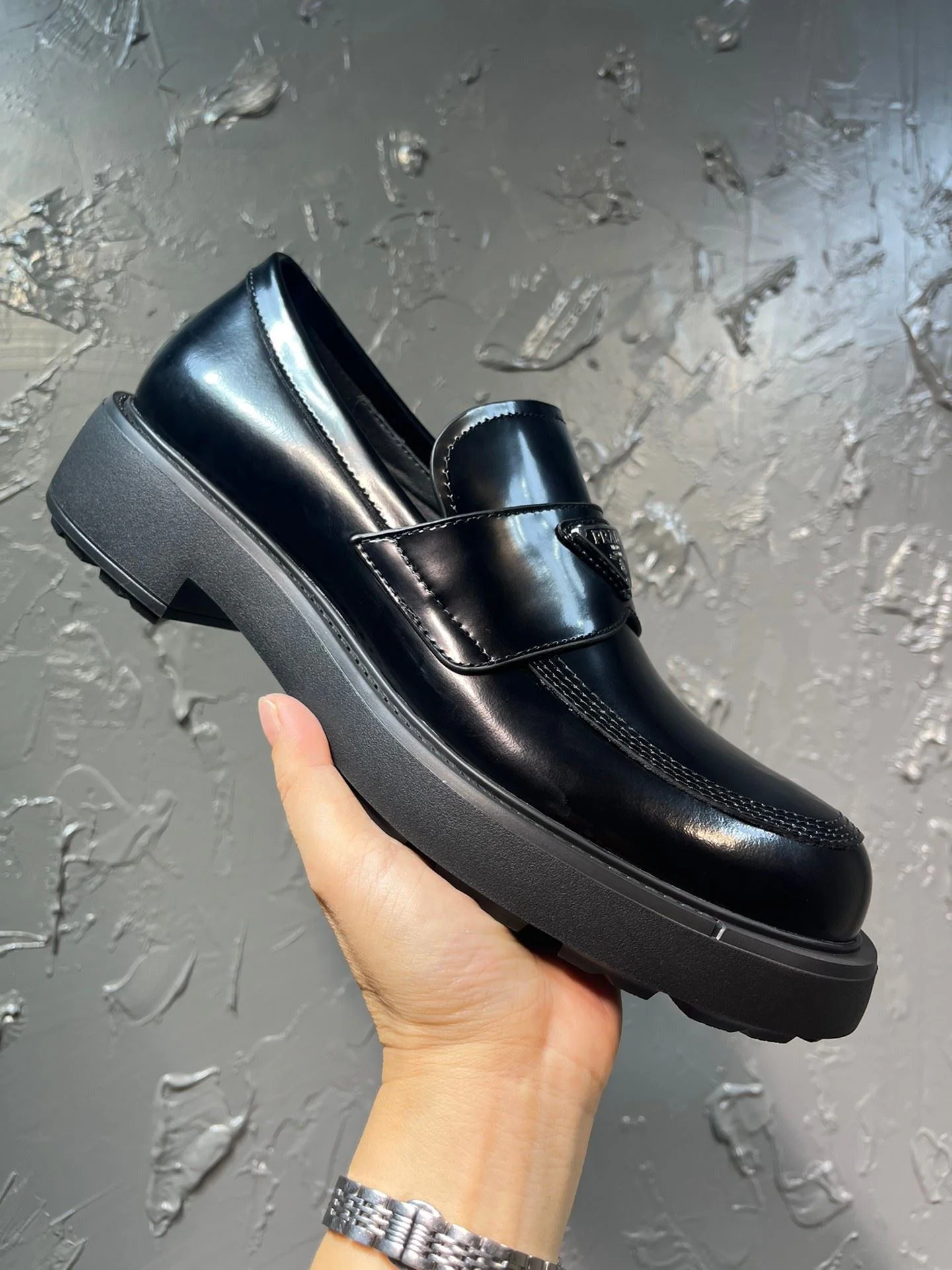 Prada Business Shoes Practical 34256