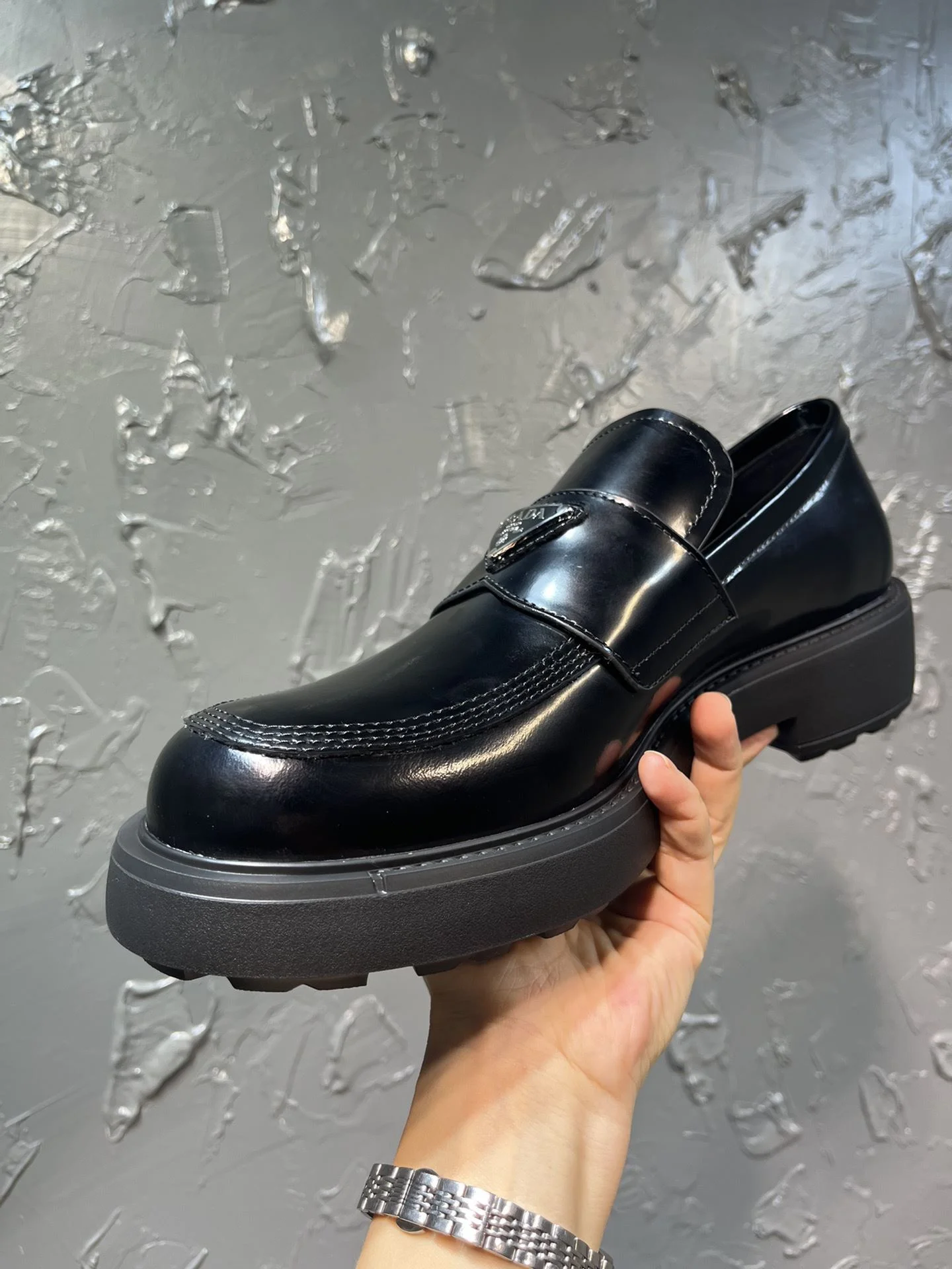 Prada Business Shoes Practical 34256