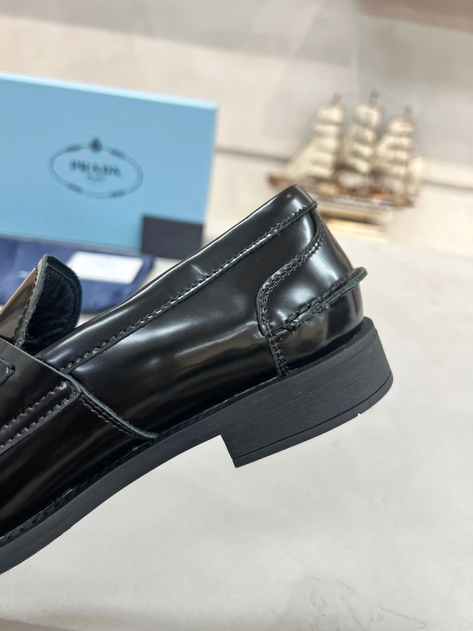 Prada Business Shoes UrbanChic 34263