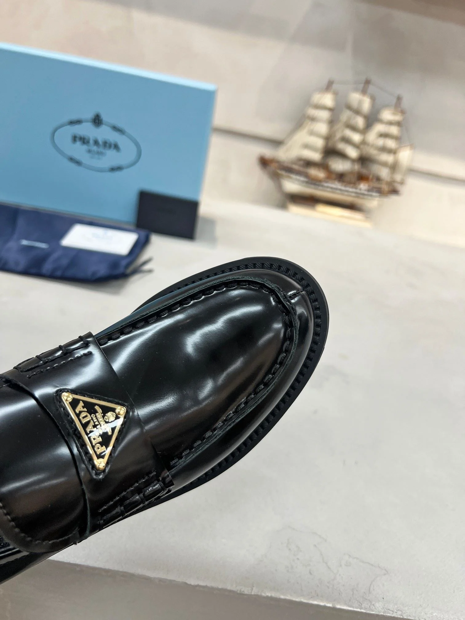 Prada Business Shoes UrbanChic 34263
