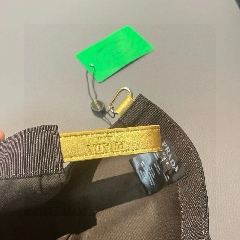 Prada Caps SmartChoice 261110