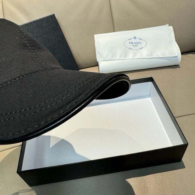 Prada Caps Modern 261106