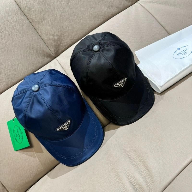 Trendsetting Prada Caps 261115