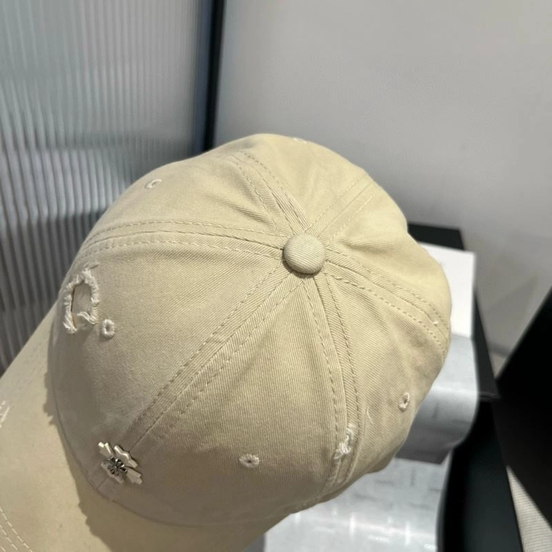 Snug Prada Caps 261101