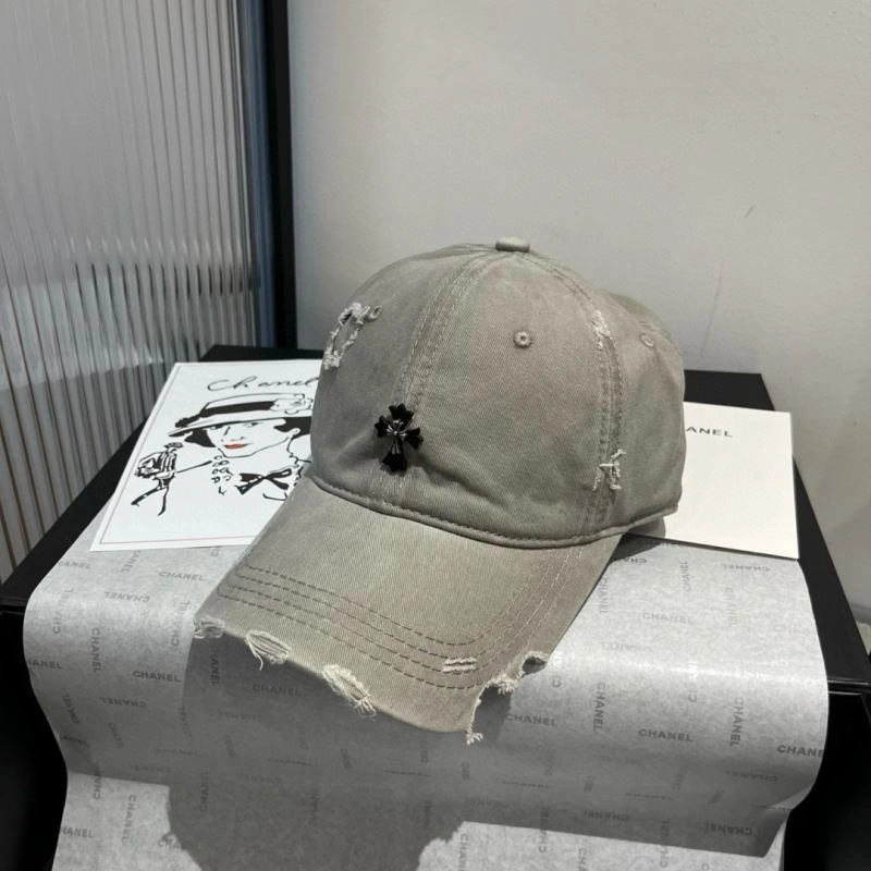 Premium Prada Caps 261109