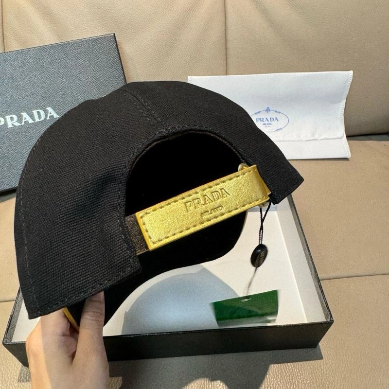 Prada Caps Premium 261091