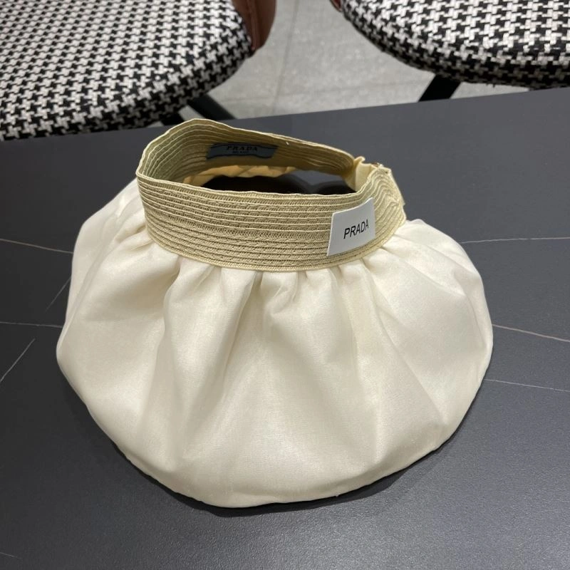 Prada Caps Trendsetting 257228