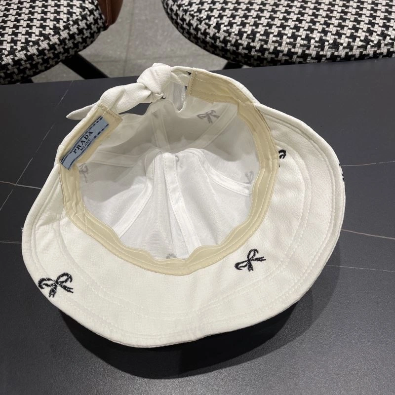 Fashionable Prada Caps 257236